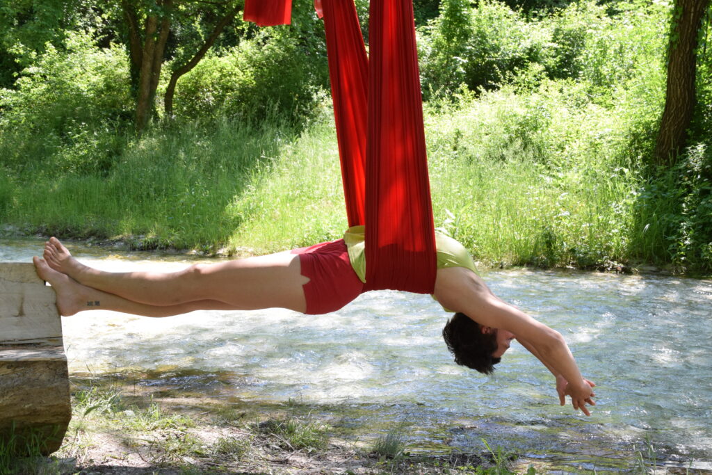 insegnante di yoga a fano e cagli