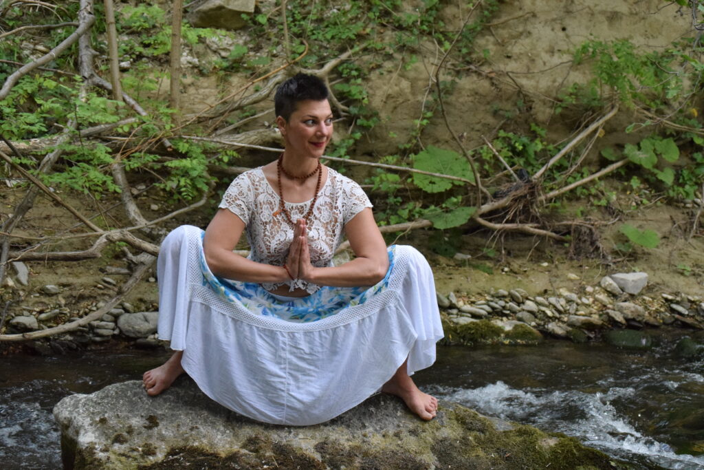 insegnante di yoga a fano e cagli